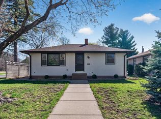 856 24th Ave N, South Saint Paul, MN 55075