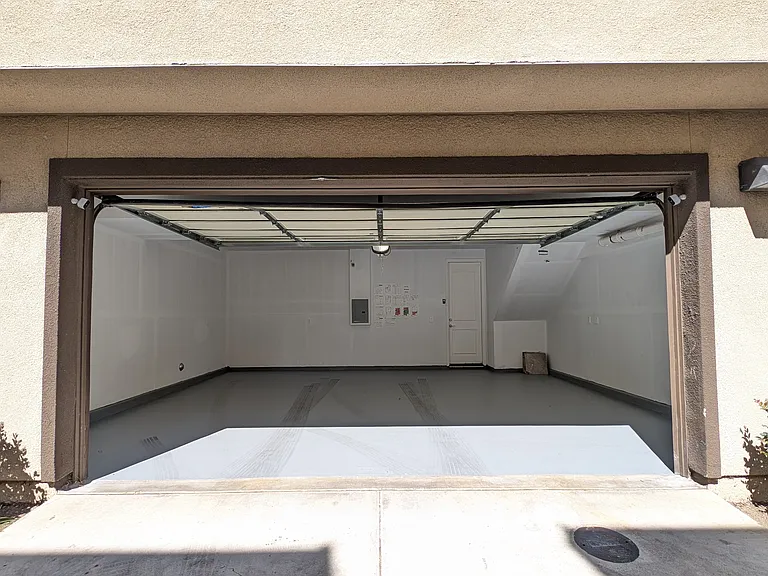 2111 Jubilee Dr — Photo 22