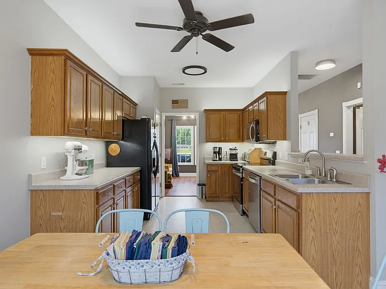 108 Willard Way — Photo 13
