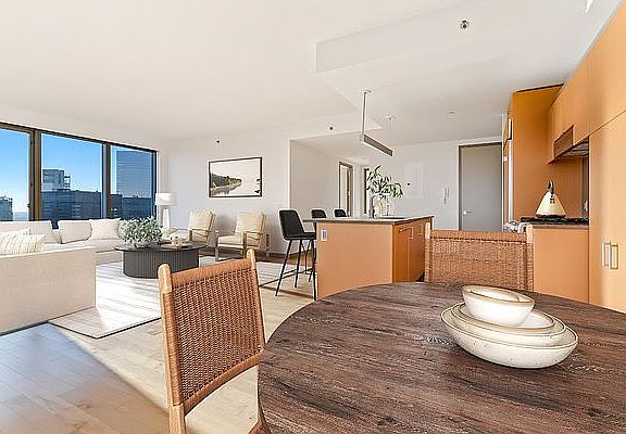 3rd image of 8 Spruce St APT 65J