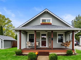 11 N Washington St, Chesterfield, IN 46017