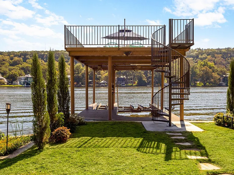 3113 Ski Shores Ter — Photo 34