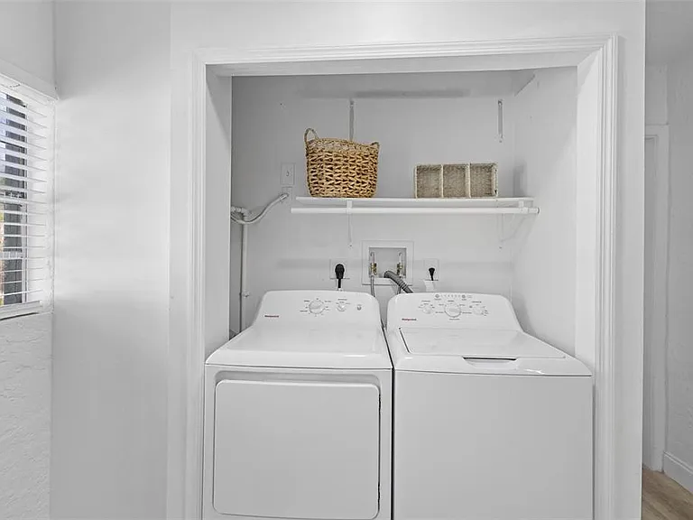 2600 S Crystal Lake Dr — Photo 19