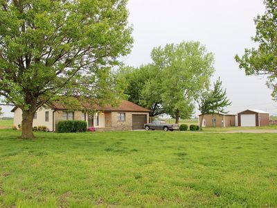 1017 W Independence Ave, Cherryvale, KS, 67335