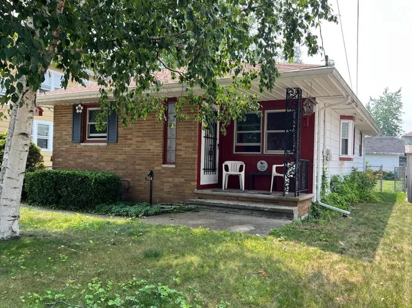 1723 27th STREET, Two Rivers, WI 54241