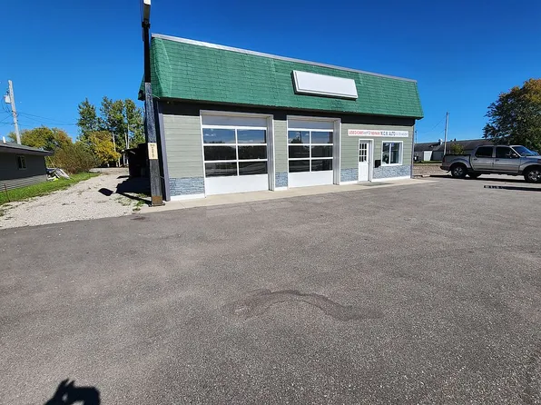 141 David St, Cheboygan, MI 49721