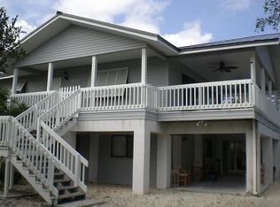 810 W Shore Dr, Summerland Key, FL 33042