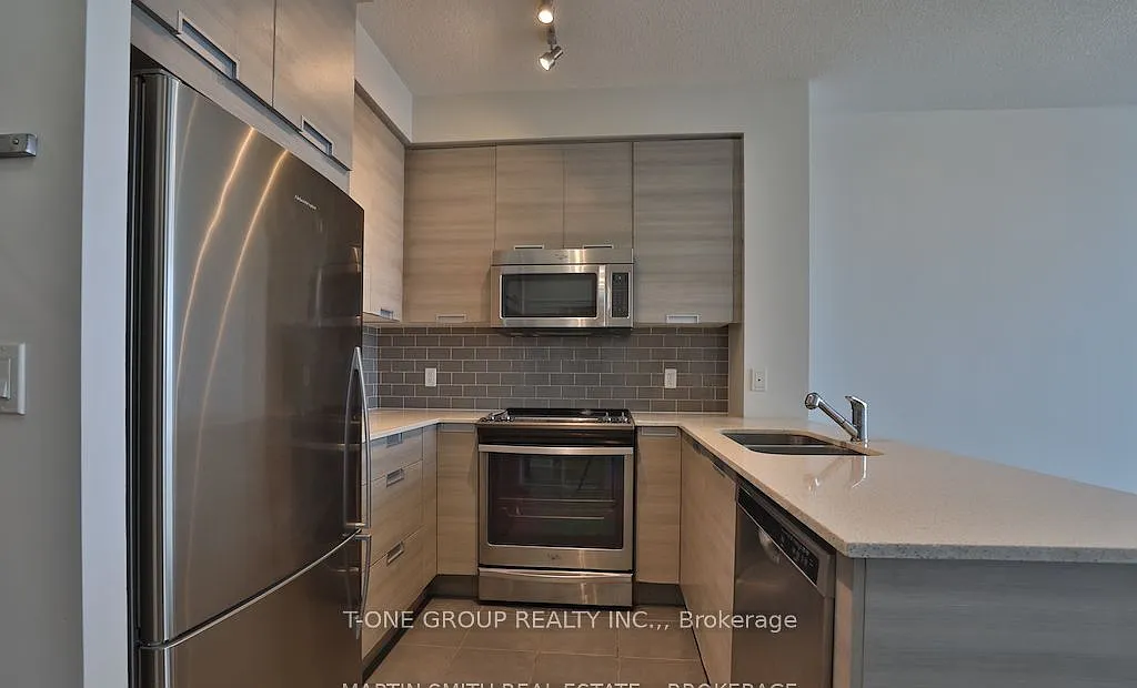 2 bed, $2,280 — Photo 2