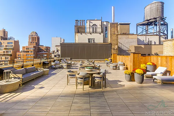 Rented by Mirador Real Estate | media 11