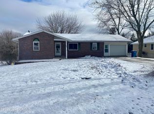 635 Halifax Rd, Holts Summit, MO 65043