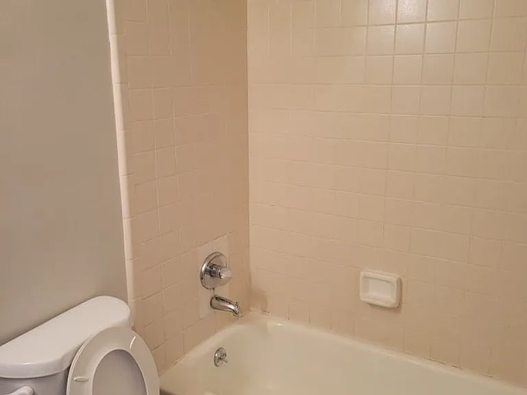 7203 SW 44th Pl — Photo 9