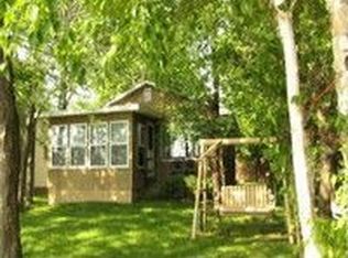 9584 Lake St, Presque Isle, MI 49777