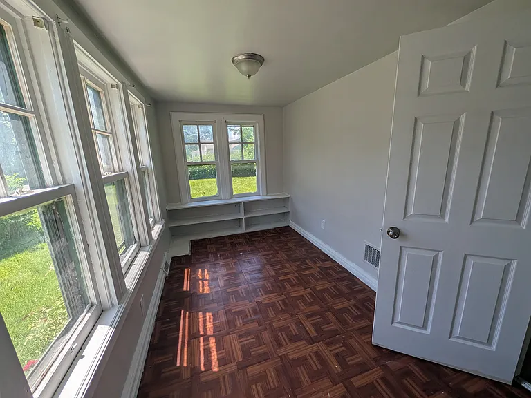 262 Blakeslee St — Photo 23