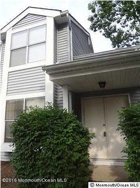 1st image of 37 Woodlake Manor Dr