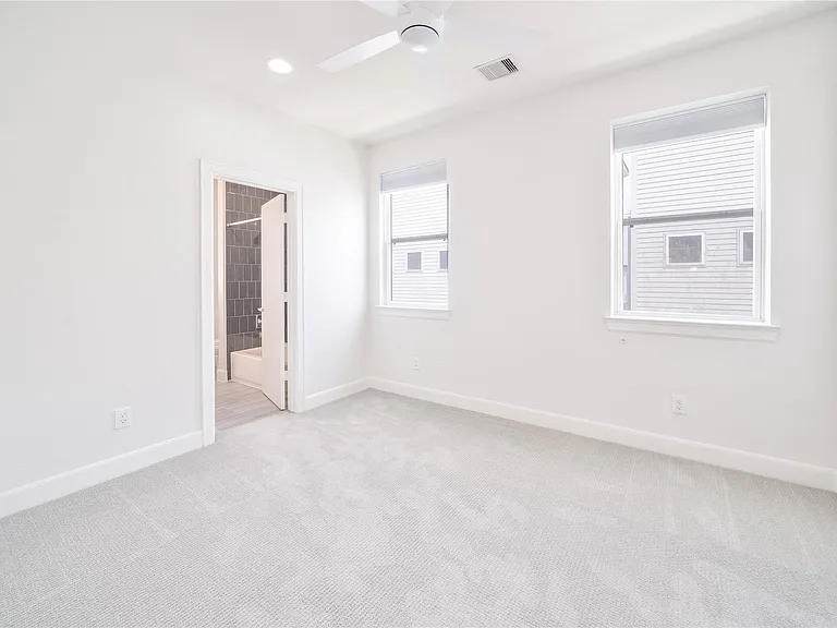 341 Eado Park Cir — Photo 12