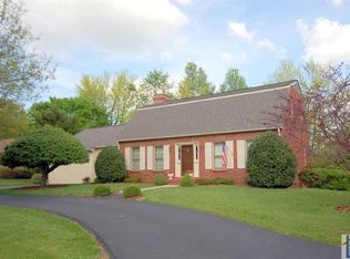 3204 Tates Creek Rd, Lexington, KY 40502