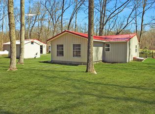 57 N Tyndall Rd, Branch, MI 49402