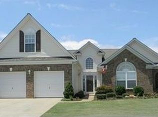 720 Golden Tanager Ct, Greer, SC 29651