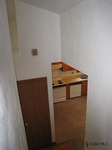 216 Hastings St — Photo 21