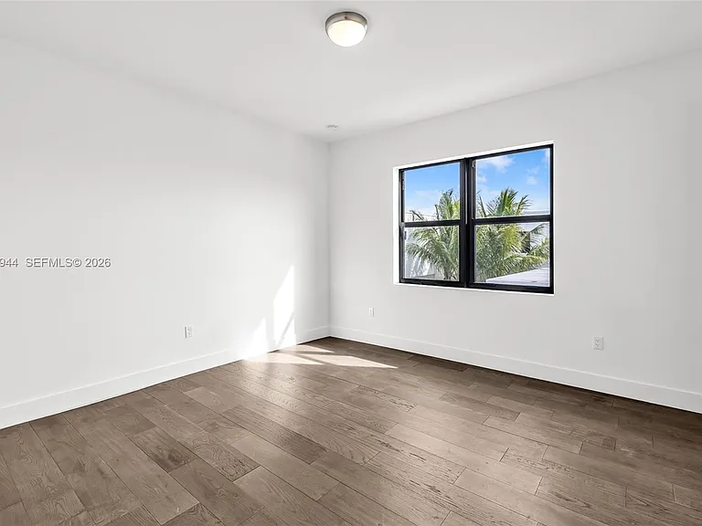 16699 N Botaniko Dr N — Photo 57