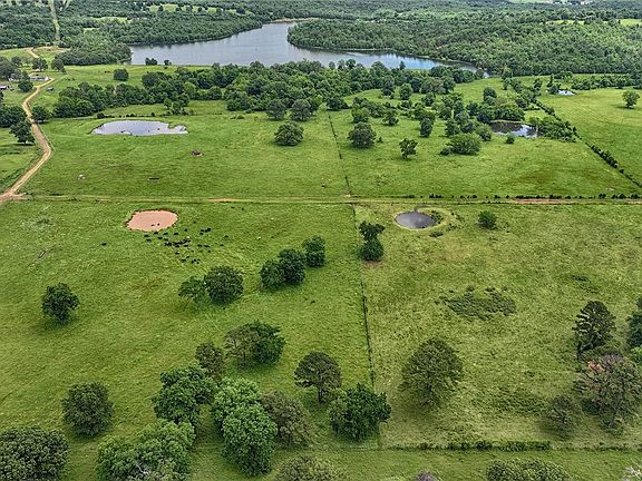 3rd image of 473763 E 993rd Rd