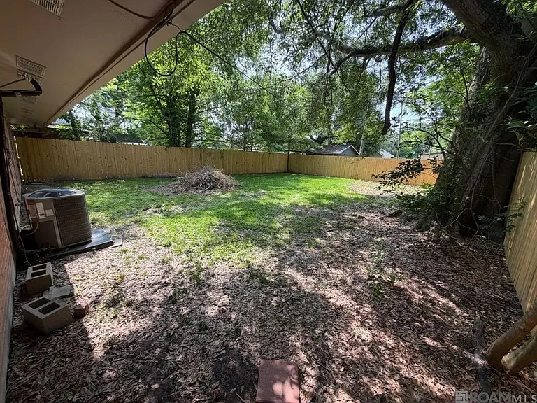 11976 Baylor Dr — Photo 8