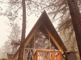 2464 Cloverlawn Dr, Grants Pass, OR