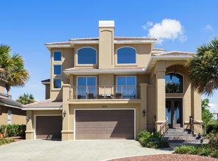 2575 Cayenne Ln, Shalimar, FL 32579