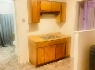 435 N 30th St, Milwaukee, WI 53208