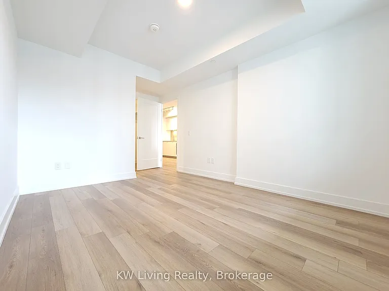 8 Cedarland Dr #1002 — Photo 12
