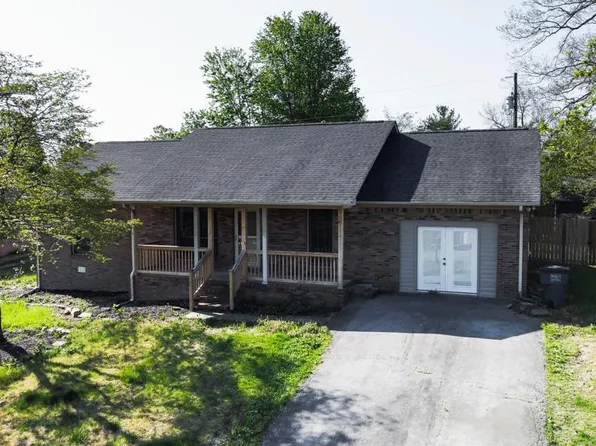 29 Dustin Ln, Cookeville, TN 38506
