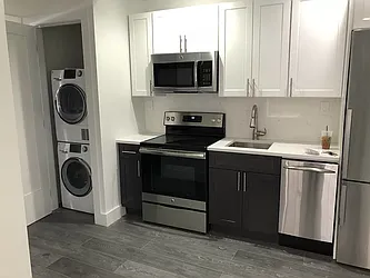 476 West 165th Street