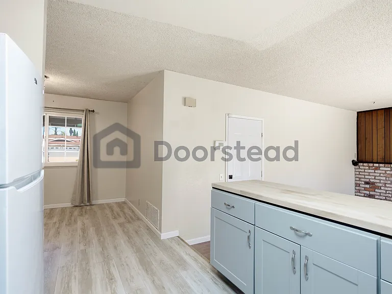 3882 Glengrove Way — Photo 16