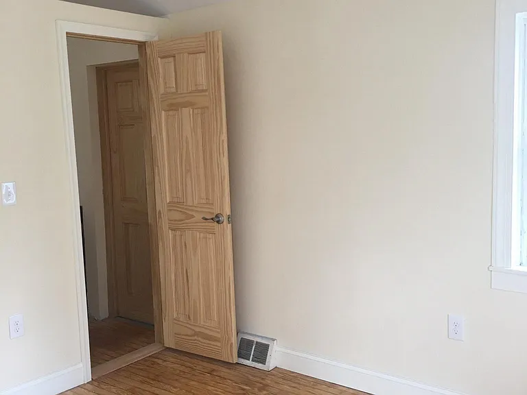 638 church Road Bedroom #1