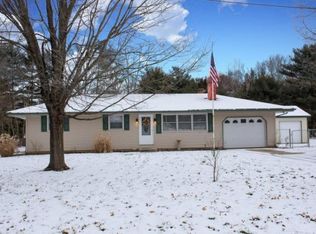 54611 Clover Rd, Mishawaka, IN 46545
