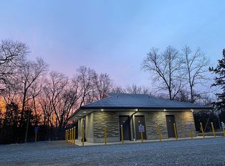 7233 Wildwood Estates Dr, Steedman, MO 65077