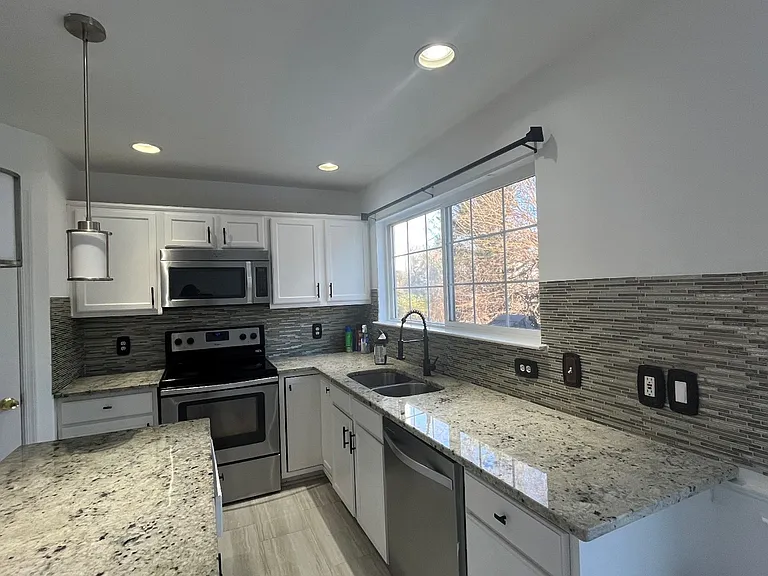 16931 Toms River Loop — Photo 6