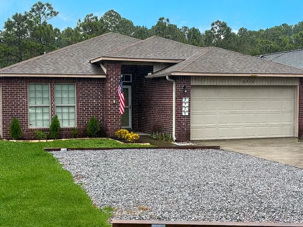 8920 Quail Roost Dr, Navarre, FL 32566