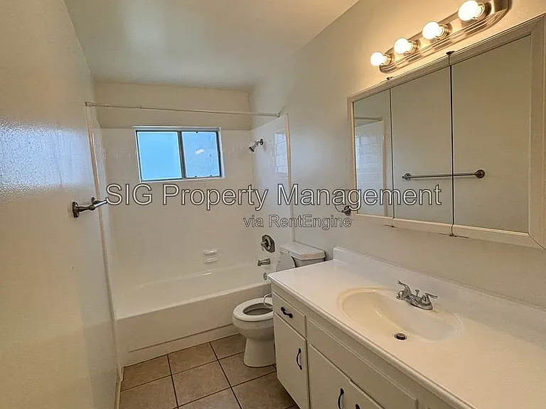 5307 Lincoln Ave #4 — Photo 15