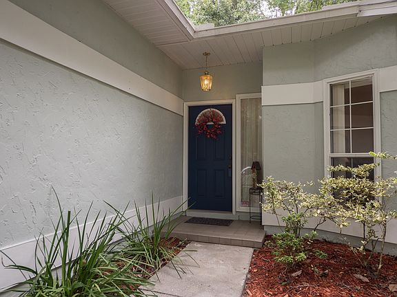 3rd image of 5004 NW 75th Ln
