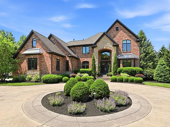 3rd image of 16032 Colleton Ct