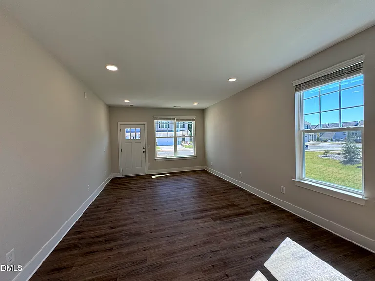 836 Pryor St — Photo 18