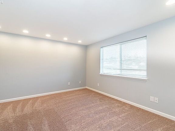 4th image of 1818 NW Oceania Dr