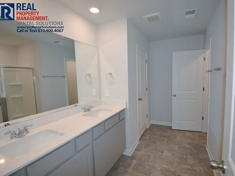 4206 Oswin Dr — Photo 8