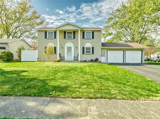 49 Appian Dr, Rochester, NY 14606
