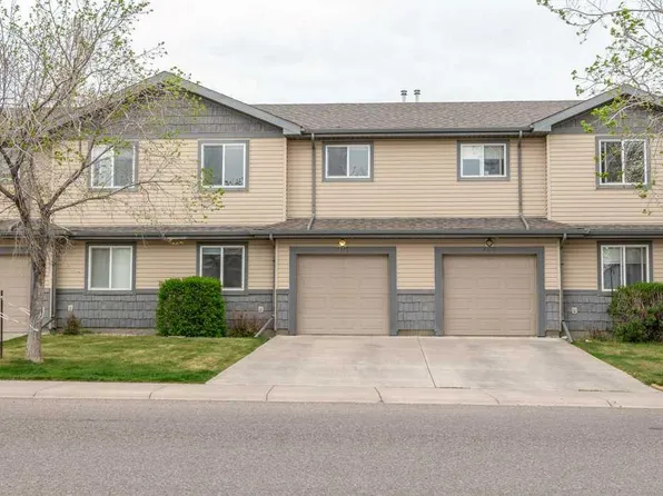 105 S Silkstone Rd W #3, Lethbridge, AB T1J 3A8
