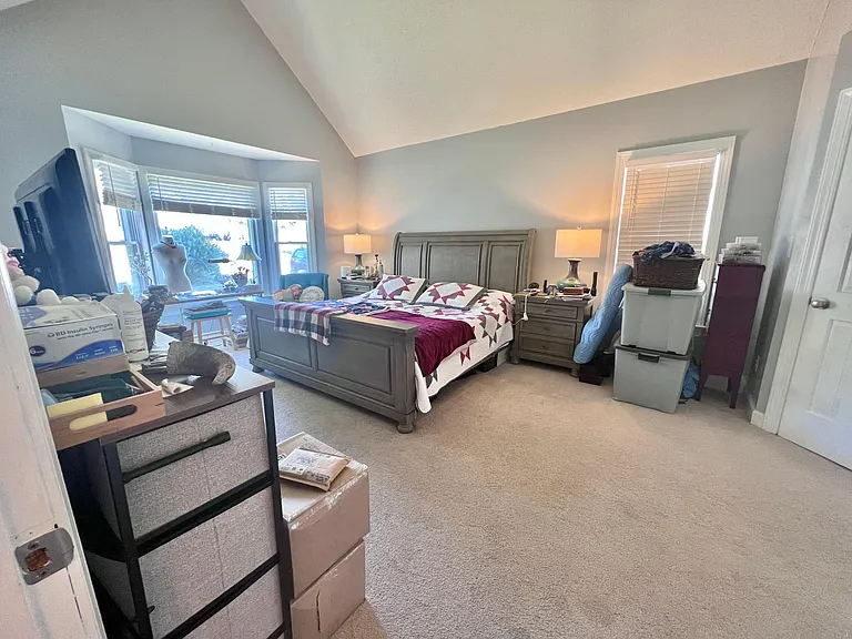 Master Bedroom--1st Floor-Pic 2