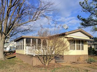 38164 Collins Ct, Ocean View, DE 19970