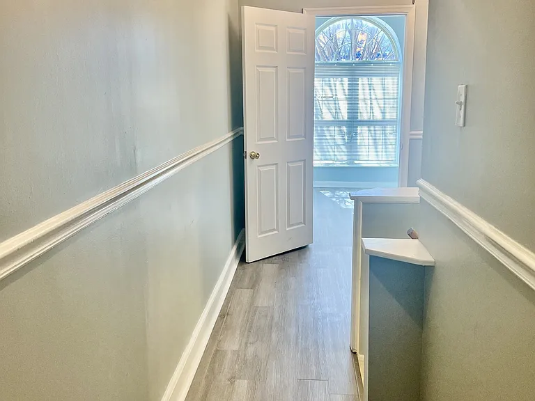 2436 E Fayette St #- — Photo 14