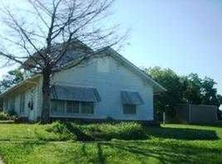 410 S Broadway St, Konawa, OK 74849